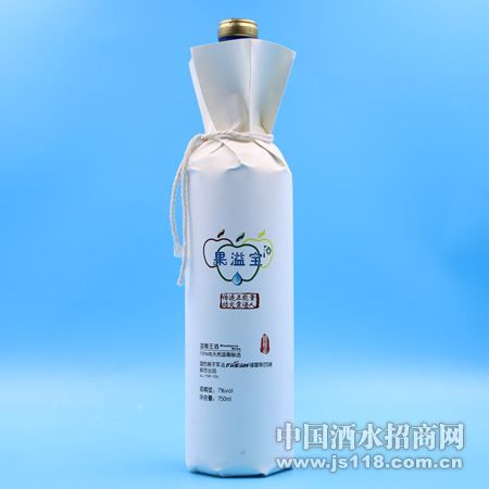 藍(lán)莓王靠譜定制酒火熱招商中